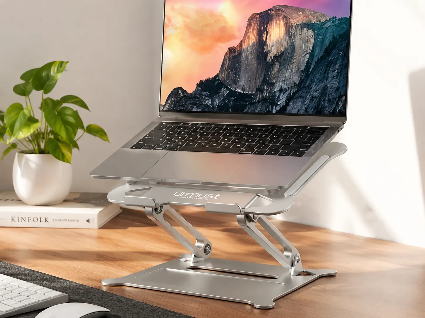 Premium Aluminum Laptop Stand Mac Setup