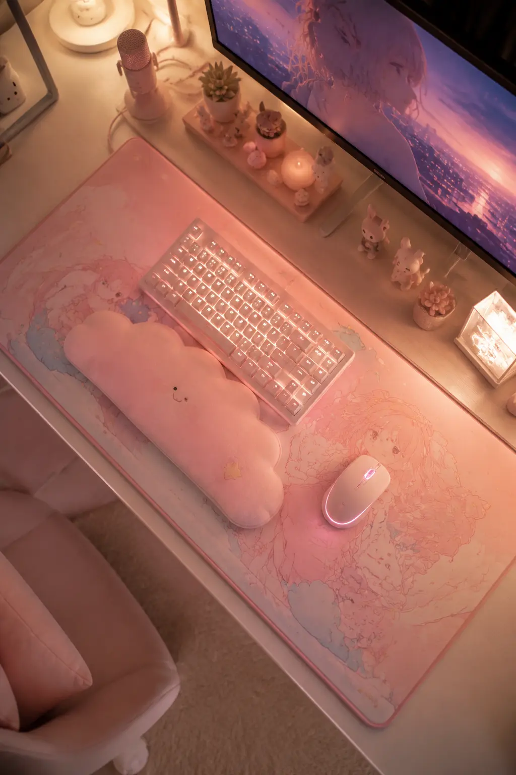 5 Kawaii Desk Mats & Keyboards to Complete Your Anime Room